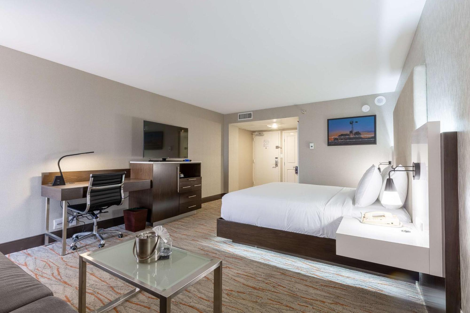 Doubletree By Hilton Dallas/Richardson Εξωτερικό φωτογραφία