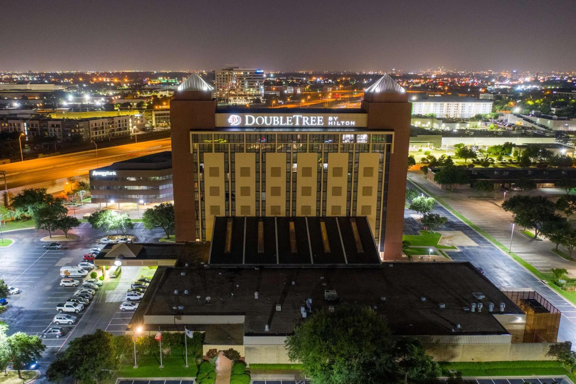 Doubletree By Hilton Dallas/Richardson Εξωτερικό φωτογραφία