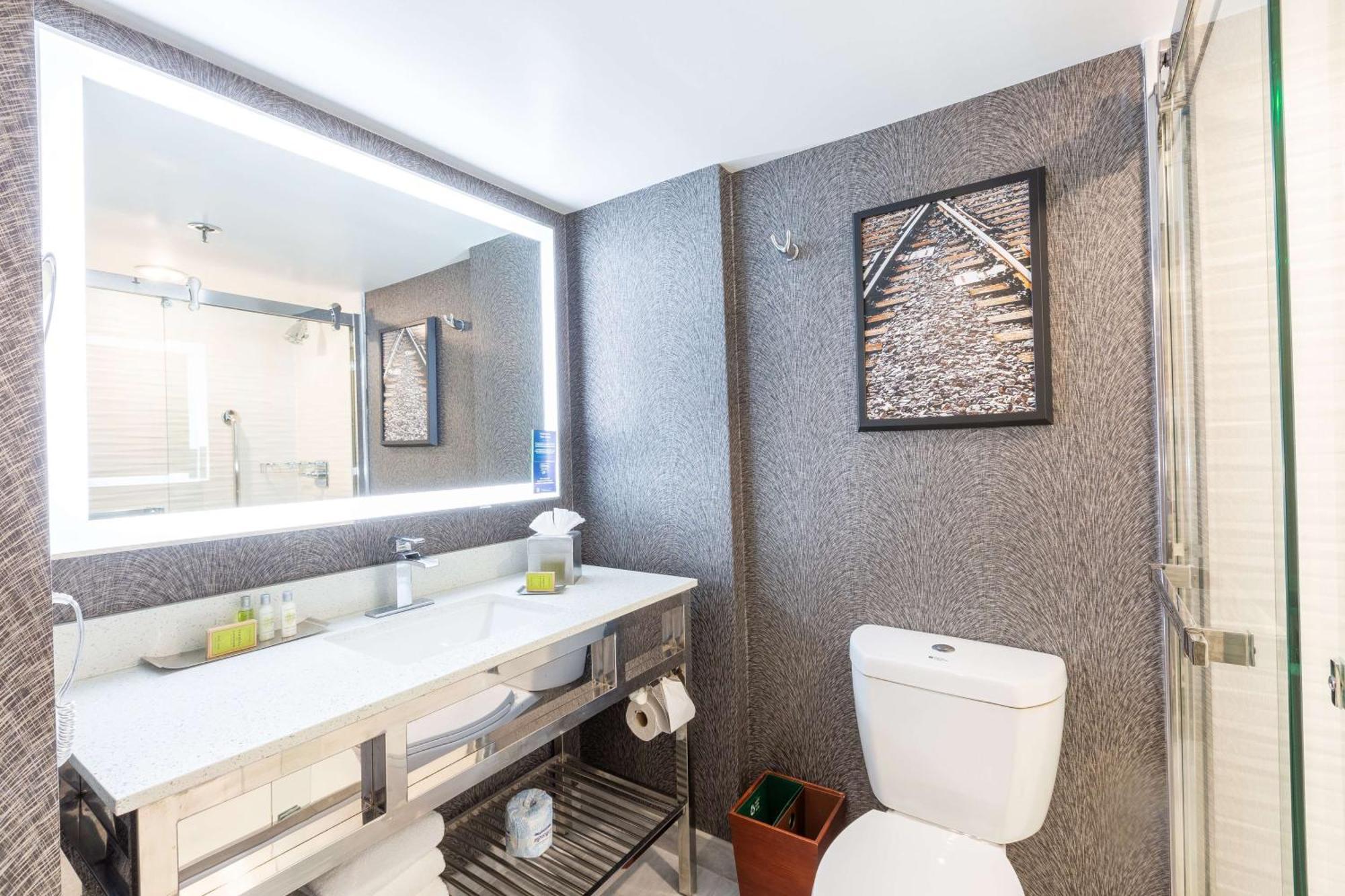 Doubletree By Hilton Dallas/Richardson Εξωτερικό φωτογραφία